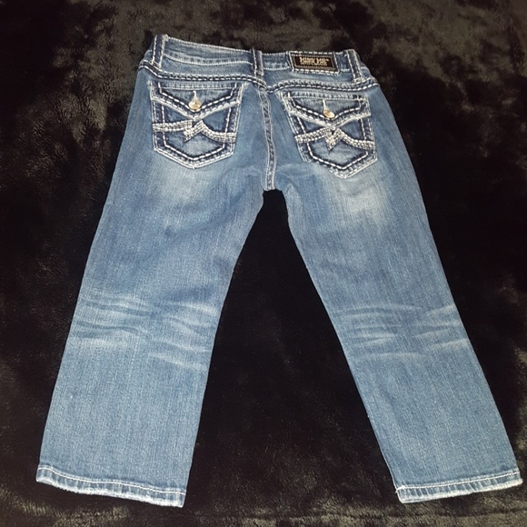 Miss Me Capri's - Picture 4 of 5